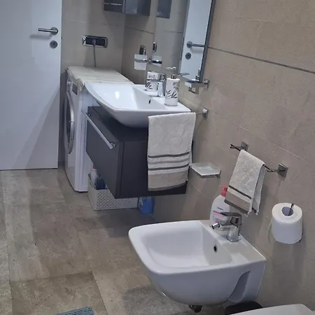 וילה Casa Monika A Geremeas *